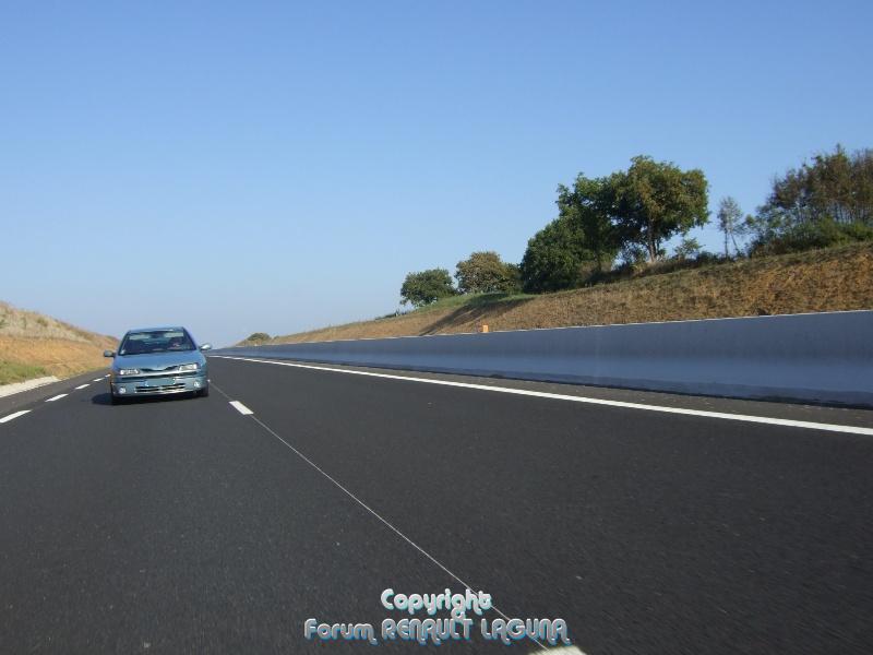 Y'a pas à dire, qu'ils sont heureux les V6 sur la route !